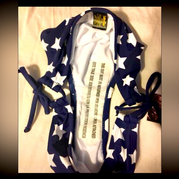 3 Piece American Flag Bikini Set - Picture 4 of 6